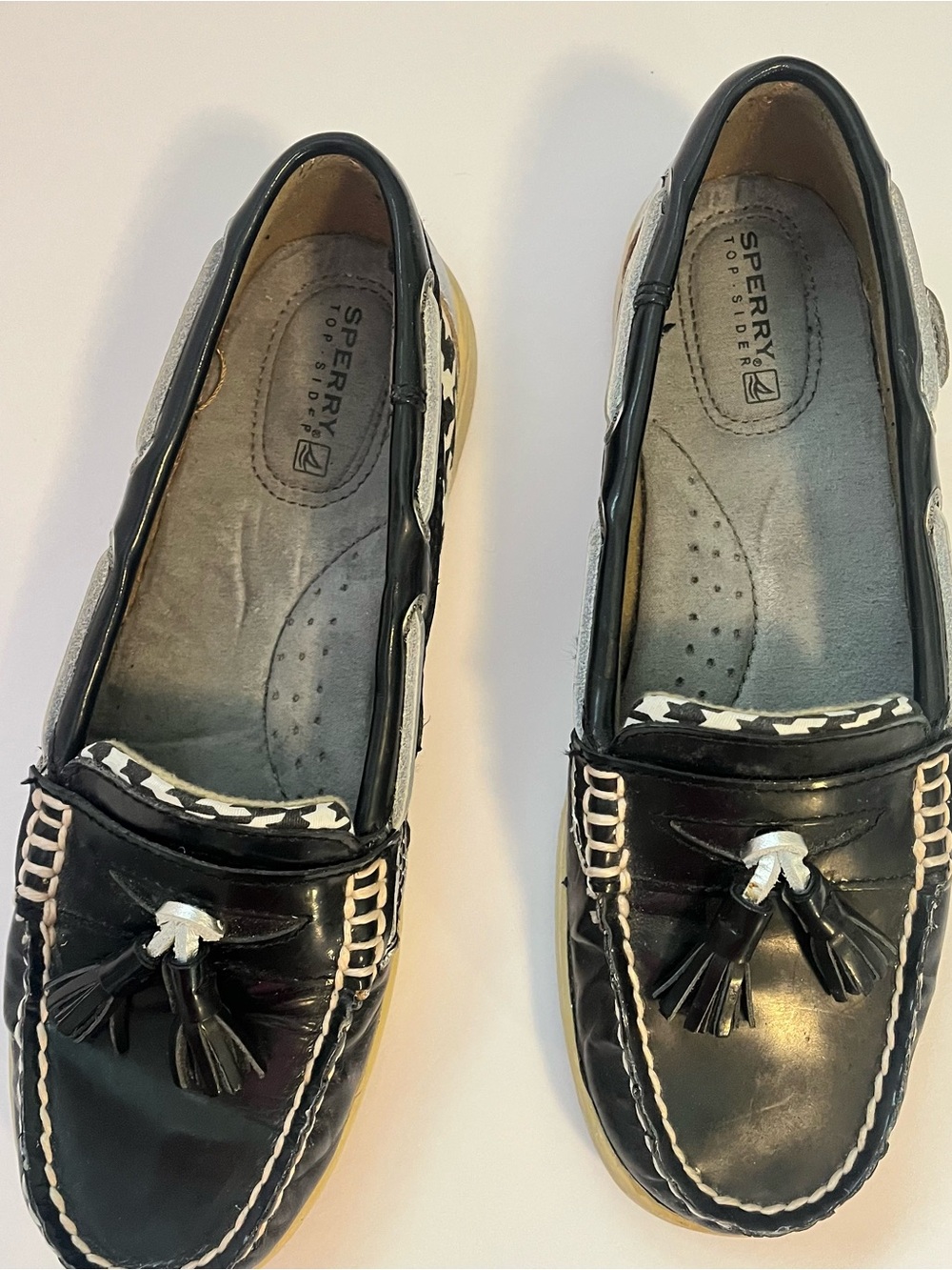 6 M Women’s SPERRY TOP SIDERS Angelfish Black Lea Silver Accents Glitter Detail